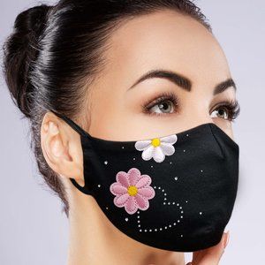 Daisy and Heart Face Mask w/ filter pocket